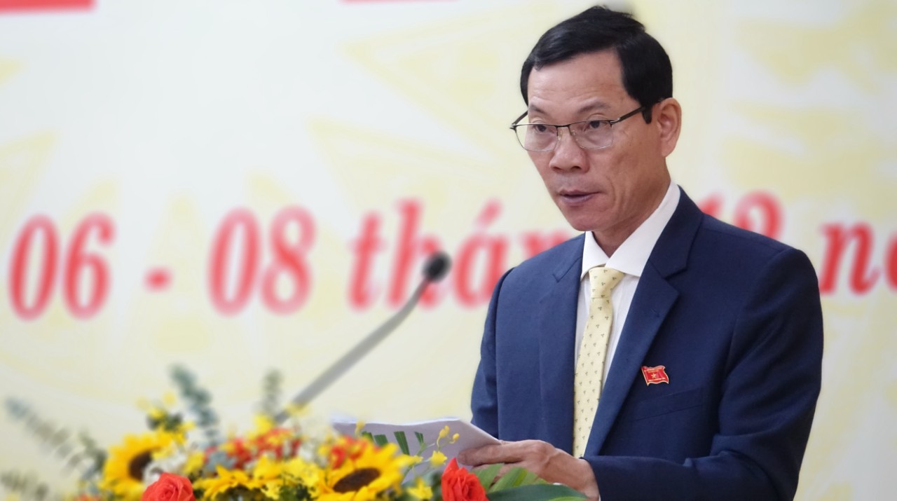 Chủ tịch UBMTTQ Việt Nam tỉnh Võ Thanh An báo cáo tổng hợp ý kiến, kiến nghị của cử tri gửi đến Kỳ họp