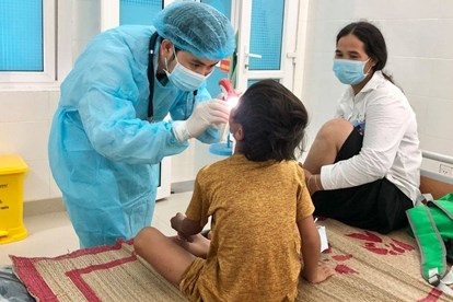 Quang Ngai immediately implements measures to control diphtheria