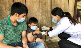 Quang Ngai strives to control the diphtheria epidemic