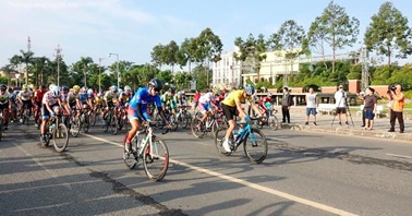 The 15th stage of HTV Cup 2021 started in Quang Ngai