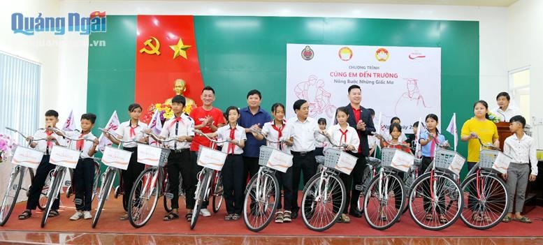 To offer bicycles to poor children