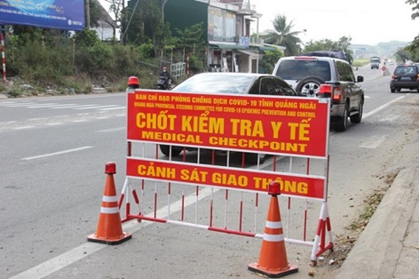 To establish 04 medical checkpoints on National Highway 1A and Da Nang-Quang Ngai Expressway