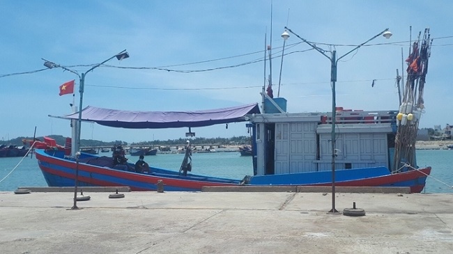 12 fishermen on fishing boat in Quang Ngai are positive for SARS-CoV-2