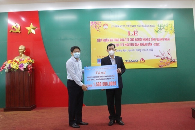 To receive VND 3.7 billion VND of Tet gifts for the poor
