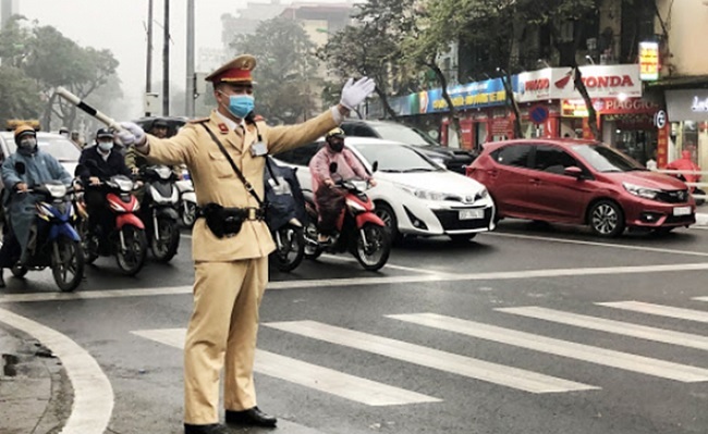 Deploying solutions to ensure traffic order and safety in 2022 in Quang Ngai province
