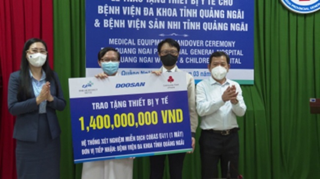 Doosan Vina, Chung-Ang University and Community Chest of Korea funding medical equipment to Quang Ngai province