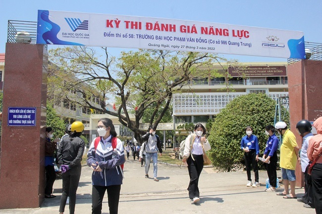 More than 2,400 students participated in the capacity assessment exam 2022 in Quang Ngai