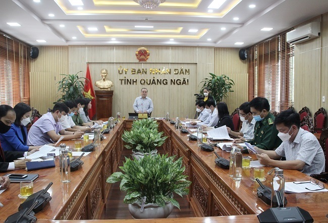 Quang Ngai discussed the Plan to organize the preliminary conference of the Forum on Development of Tourism Linkages