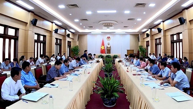 Agreeing on the content of the mid-2022 meeting of the XIII Provincial People's Council