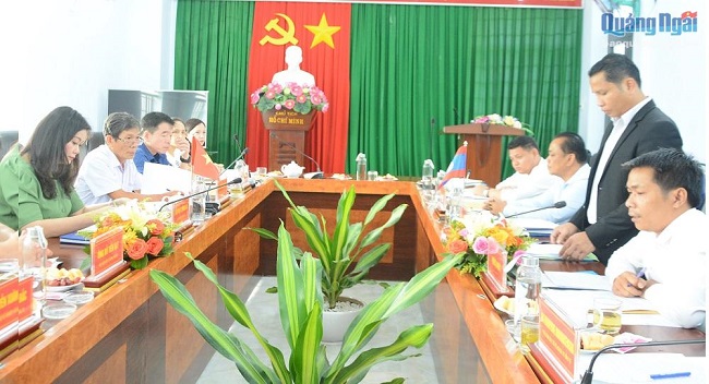The secretariat of the high-ranking delegation of Salavan province (Laos) works in Quang Ngai