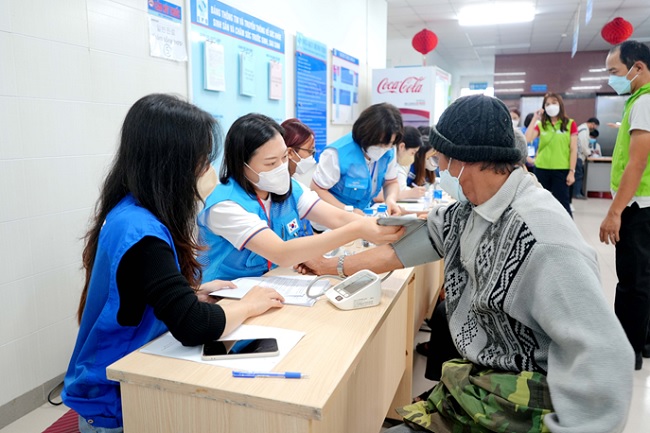 1,500 people in Quang Ngai province are provided free medical care by Korean doctors