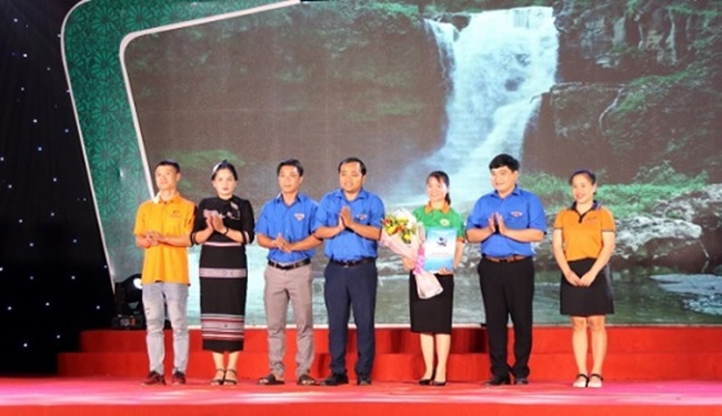 Launching the Youth Start-up Club in ethnic minority and mountainous areas in Quang Ngai province