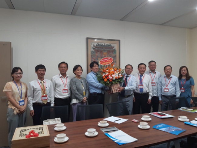 Quang Ngai provincial delegation worked with the Japanese Consulate General in Da Nang city