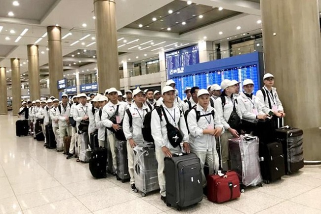 Viet Nam targets to send 125,000 workers abroad in 2024