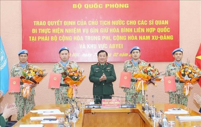 Four Vietnamese officers to depart for UN peacekeeping missions