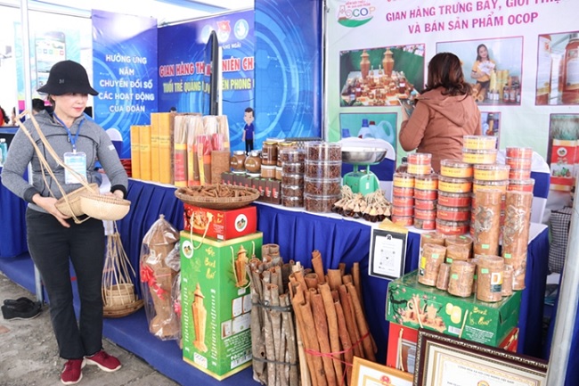 Quang Ngai organizes OCOP Products Introduction Week in HCM City