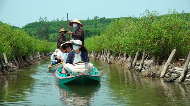Community Tourism Farmtrip Program in Quảng Ngãi