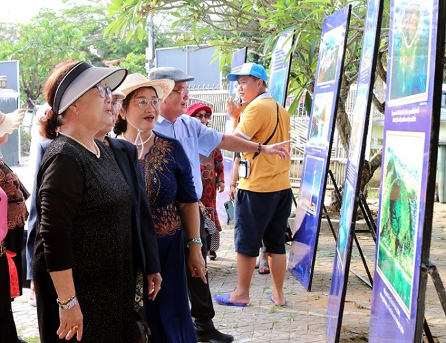 Exhibition “Lý Sơn – Islands and Sea Culture Heritage” opened