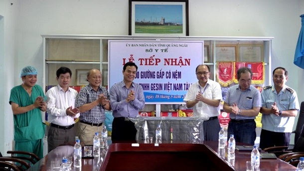 Tặng 100 giường bệnh cho Trung tâm Y tế huyện Bình Sơn cơ sở 2