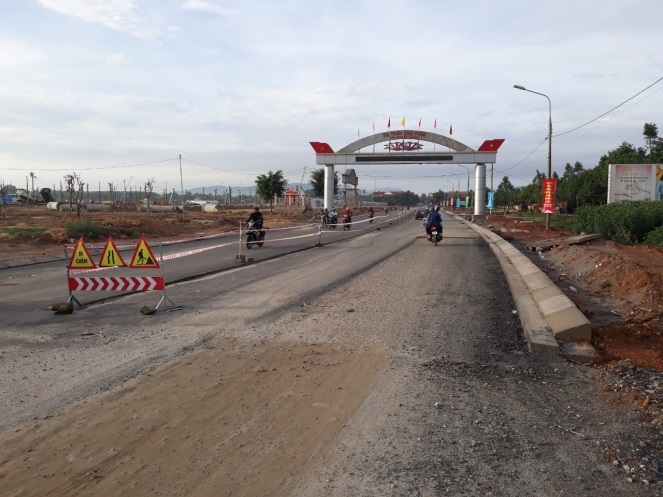 Xây dựng khu tái định cư phục vụ GPMB dự án Nâng cấp, mở rộng đường tỉnh Quảng Ngãi - Chợ Chùa