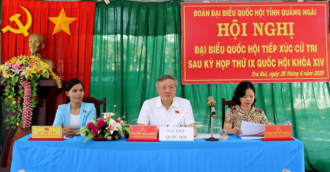 Đoàn Đại biểu Quốc hội tỉnh tiếp xúc cử tri xã Trà Bùi, huyện Trà Bồng