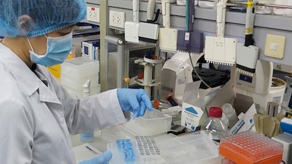 Bộ Y tế phân bổ cho Quảng Ngãi 10.000 bộ test hóa chất xét nghiệm SARS- CoV- 2